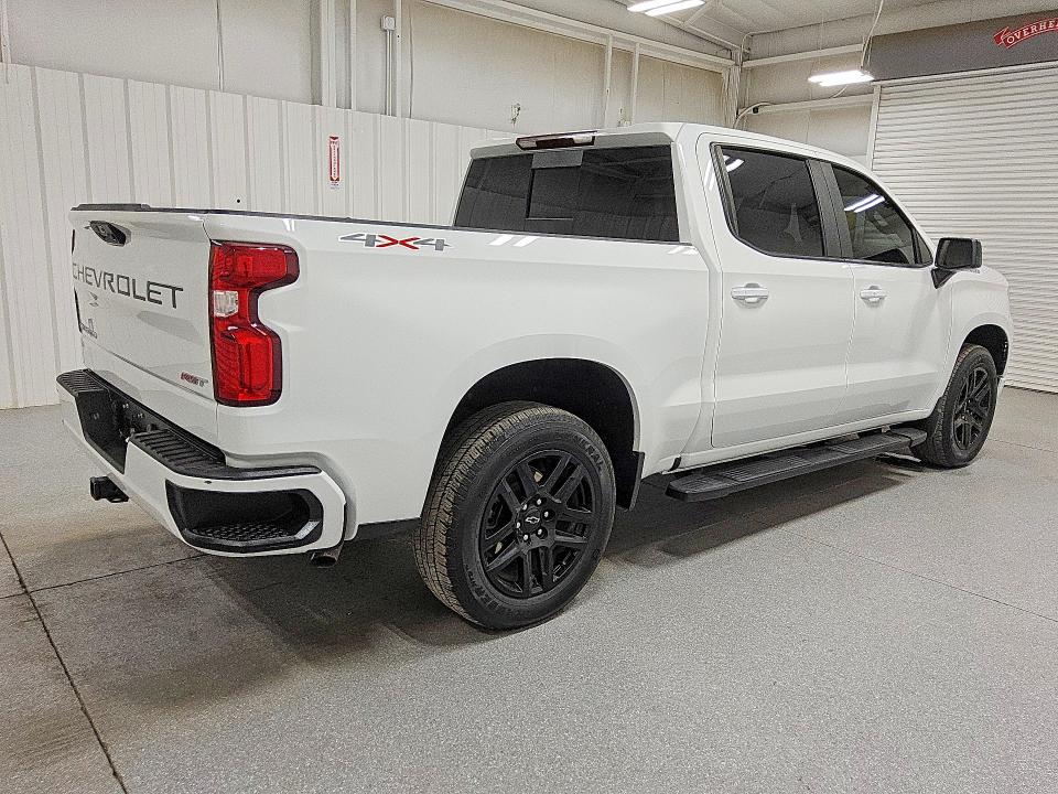 Photo 3 from auction – 2025 CHEVROLET SILVERADO with VIN 1GCUKEE82SZ212128