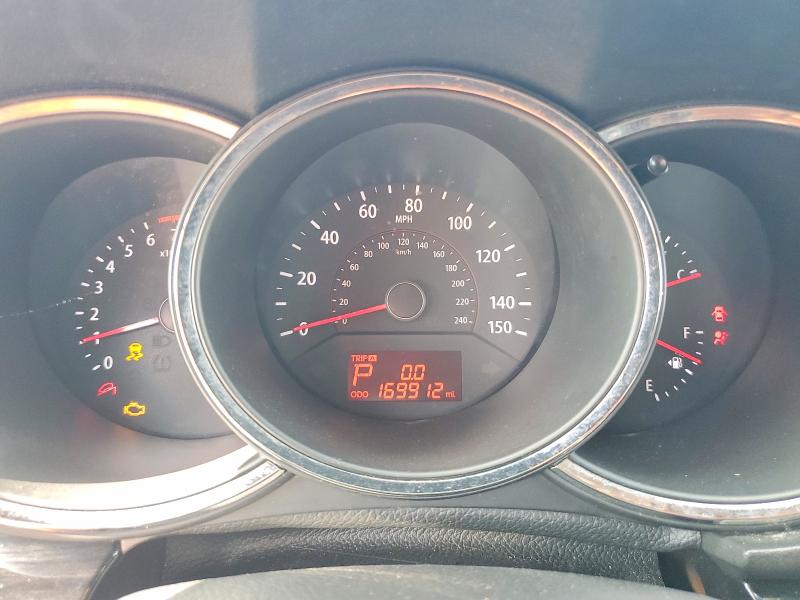Photo 9 from auction – 2013 KIA SORENTO with VIN 5XYKUDA68DG405224