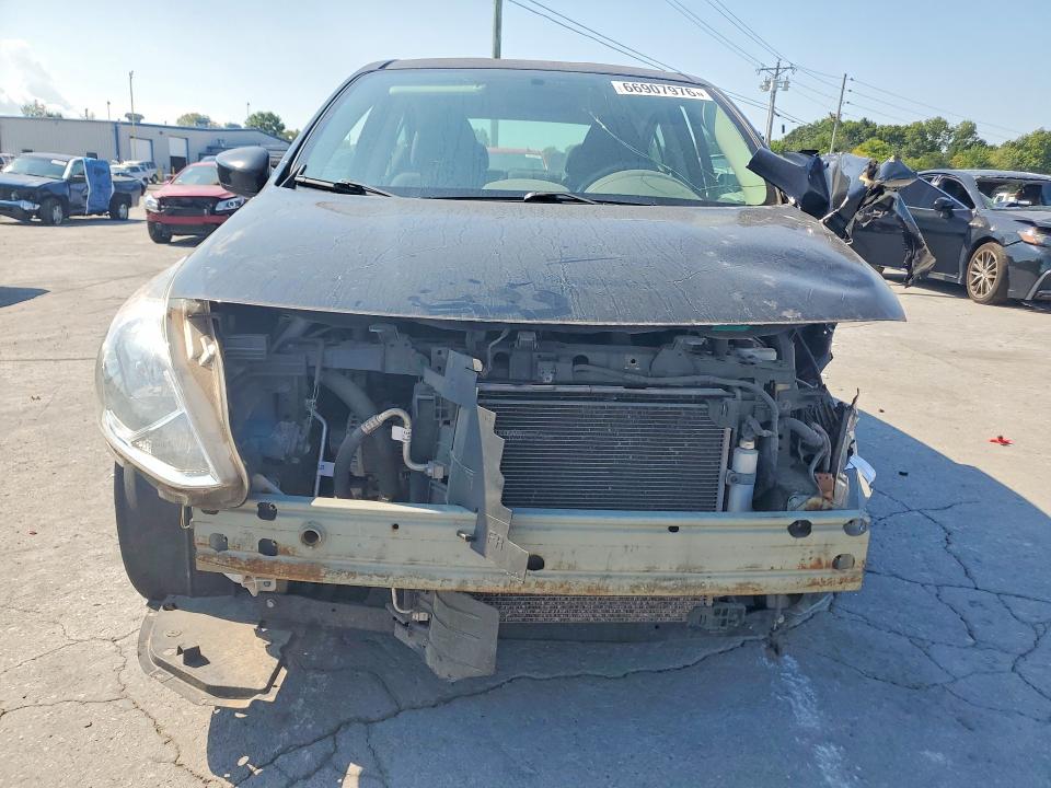 Photo 5 from auction – 2018 NISSAN VERSA with VIN 3N1CN7APXJL885382