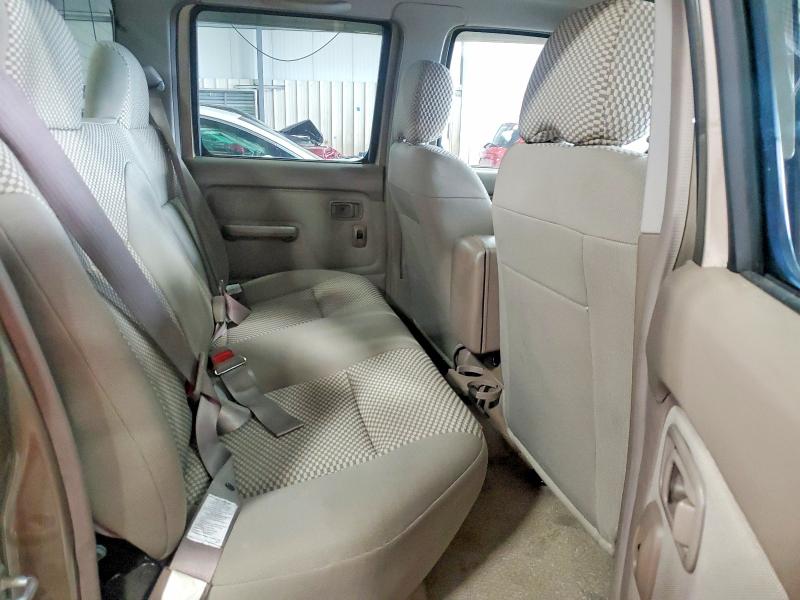 Photo 10 from auction – 2002 NISSAN FRONTIER with VIN 1N6ED27Y62C364259