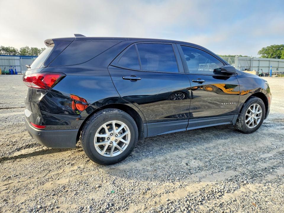 Photo 3 from auction – 2023 CHEVROLET EQUINOX with VIN 3GNAXHEG8PL172821