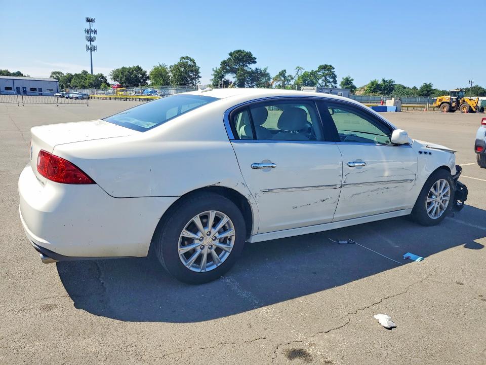 Photo 3 from auction – 2011 BUICK LUCERNE with VIN 1G4HA5EM9BU128754