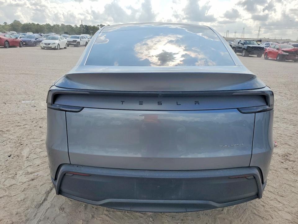 Photo 6 from auction – 2026 TESLA MODEL Y with VIN 7SAYGDEE7TA590973