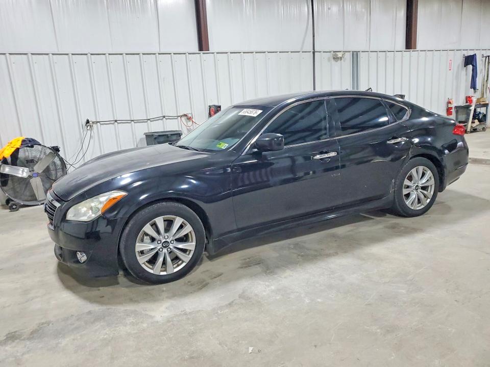 INFINITI M56 2011 with VIN JN1AY1AP2BM520326 - Photo from auction