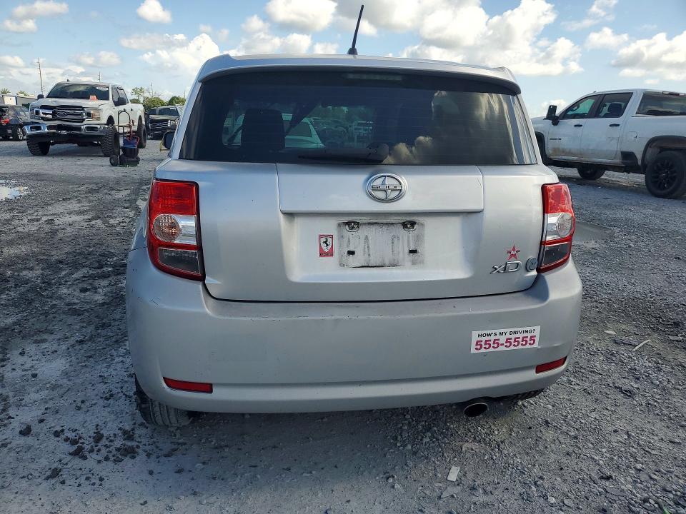 Photo 6 from auction – 2012 SCION XD with VIN JTKKU4B48C1025434