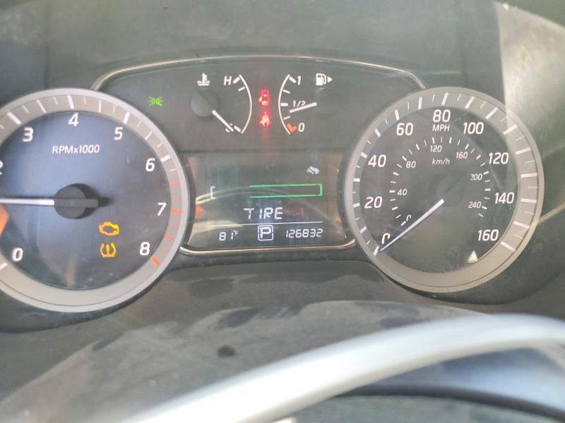 Photo 9 from auction – 2014 NISSAN SENTRA with VIN 3N1AB7AP3EY261738