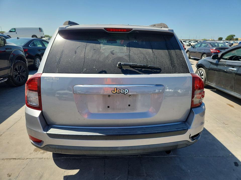 Photo 6 from auction – 2015 JEEP COMPASS with VIN 1C4NJCBA0FD219178