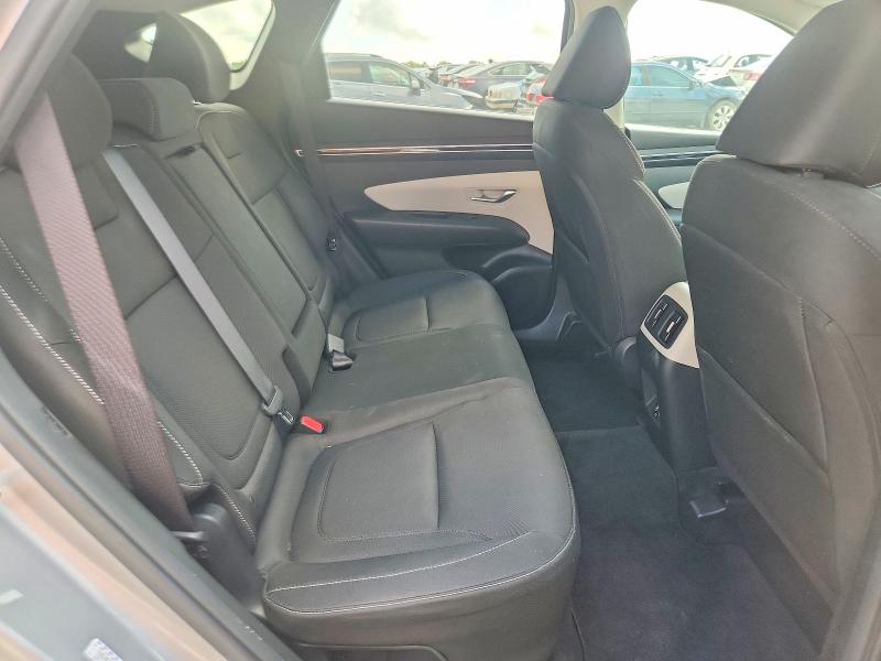Photo 11 from auction – 2023 HYUNDAI TUCSON with VIN KM8JBCA11PU117334