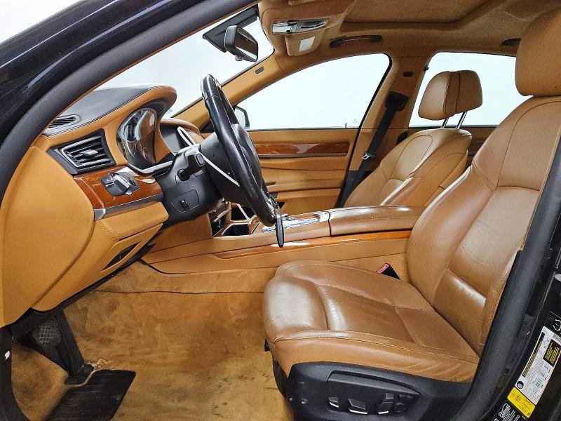 Photo 7 from auction – 2013 BMW 750 with VIN WBAYB6C56DC998261
