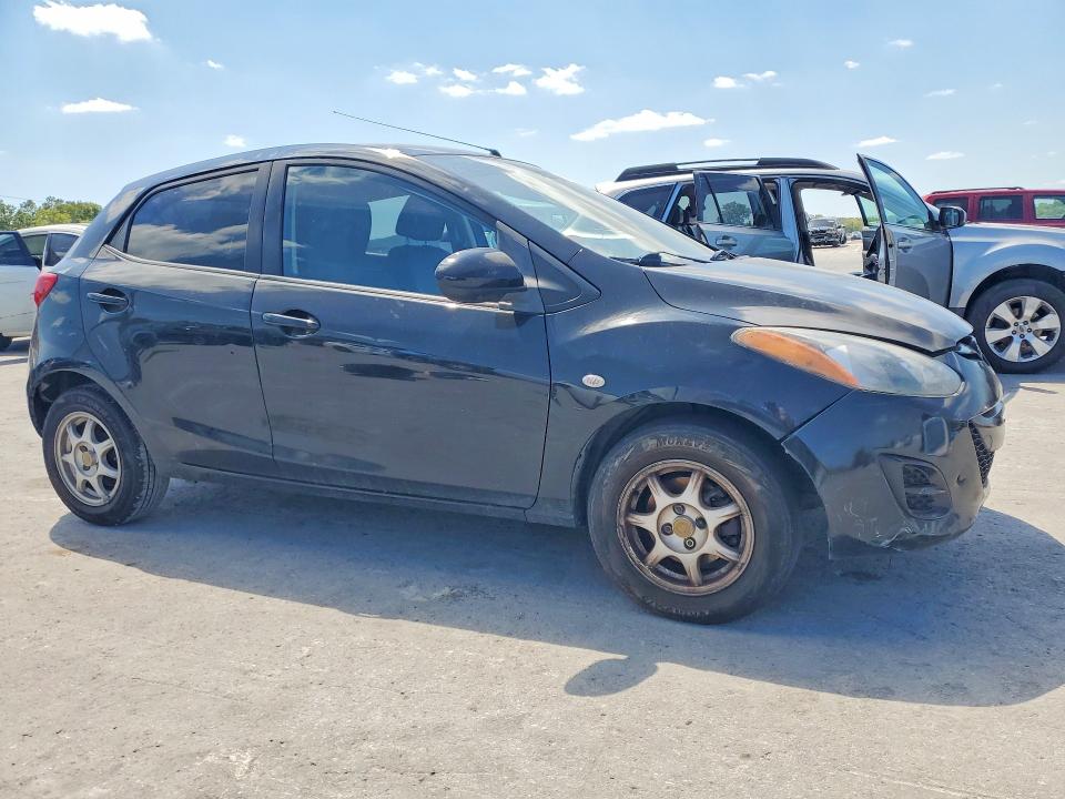 Photo 4 from auction – 2011 MAZDA MAZDA2 with VIN JM1DE1HY2B0123451