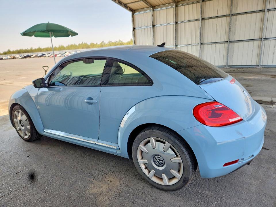 Photo 2 from auction – 2012 VOLKSWAGEN BEETLE with VIN 3VWJP7AT8CM603729