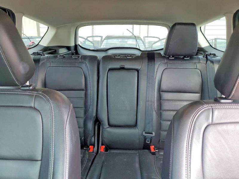 Photo 10 from auction – 2018 FORD ESCAPE with VIN 1FMCU0HD5JUA41142