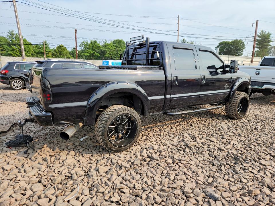 Photo 3 from auction – 2003 FORD F250 with VIN 1FTNW21P23EC15303