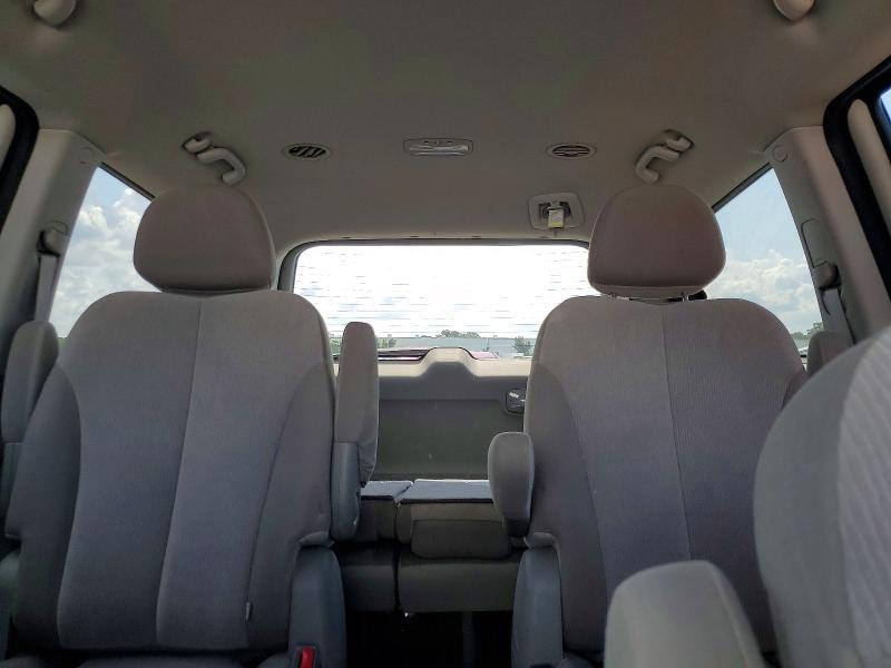 Foto 10 de la subasta – 2012 KIA SEDONA con VIN KNDMG4C75C6445445