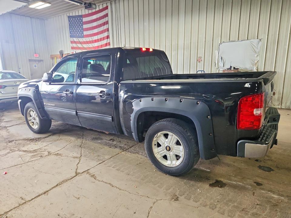 Photo 2 from auction – 2011 CHEVROLET SILVERADO with VIN 3GCPKTE39BG203402