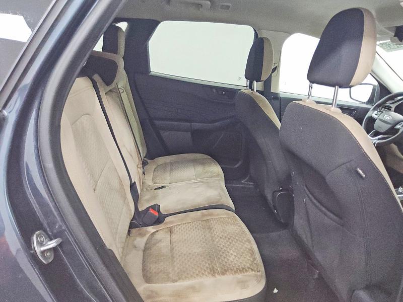 Photo 10 from auction – 2022 FORD ESCAPE with VIN 1FMCU0G6XNUB97864