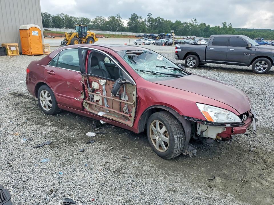 Photo 4 from auction – 2005 HONDA ACCORD with VIN 1HGCM66525A011205