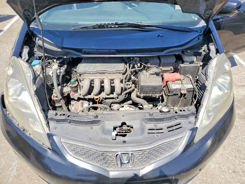 Photo 11 from auction – 2013 HONDA FIT with VIN JHMGE8H36DC070795