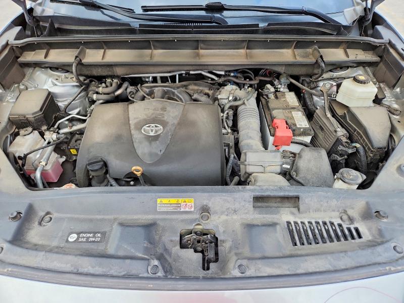 Photo 12 from auction – 2022 TOYOTA HIGHLANDER with VIN 5TDGZRBH7NS582422