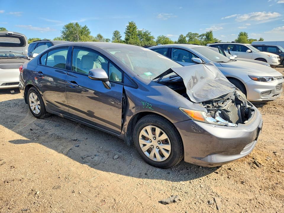 Photo 4 from auction – 2012 HONDA CIVIC with VIN 19XFB2F57CE025363