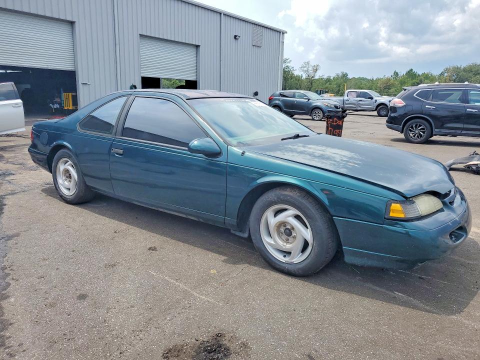 صورة رقم 4 من المزاد - 1995 FORD THUNDERBIRD مع VIN 1FALP62W4SH117300