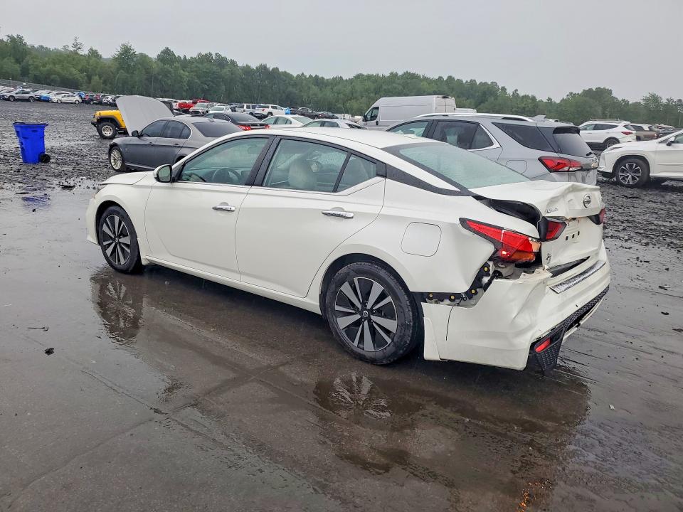 Photo 2 from auction – 2022 NISSAN ALTIMA with VIN 1N4BL4DV1NN358625