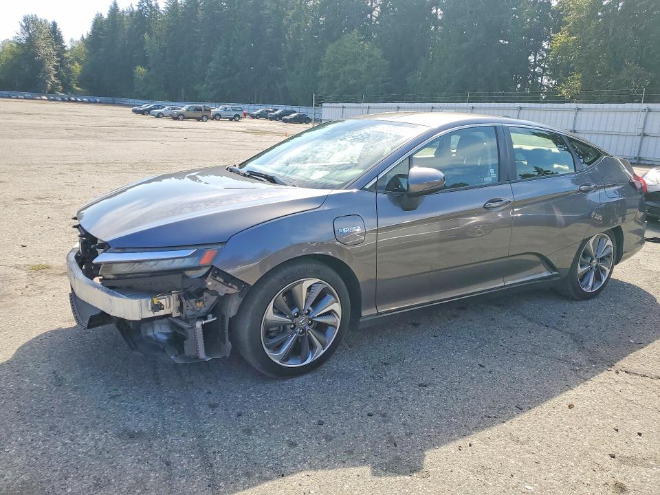 HONDA CLARITY 2018 with VIN JHMZC5F37JC004932 - Photo from auction