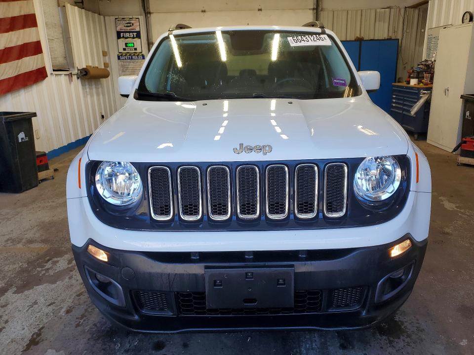 Photo 5 from auction – 2015 JEEP RENEGADE with VIN ZACCJBBT5FPB98526