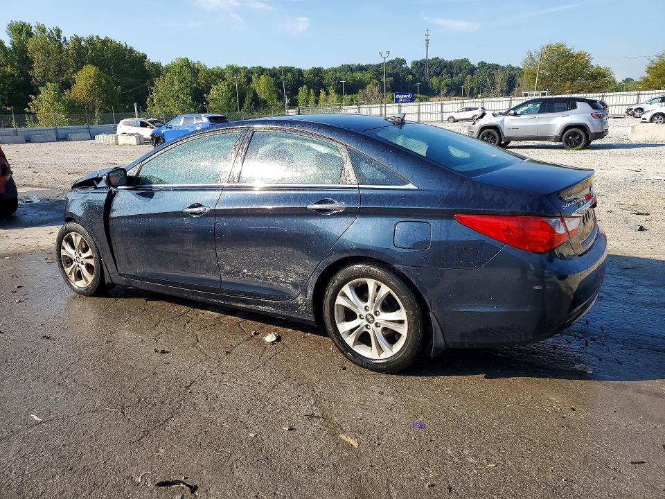 Photo 2 from auction – 2013 HYUNDAI SONATA with VIN 5NPEC4ACXDH561439