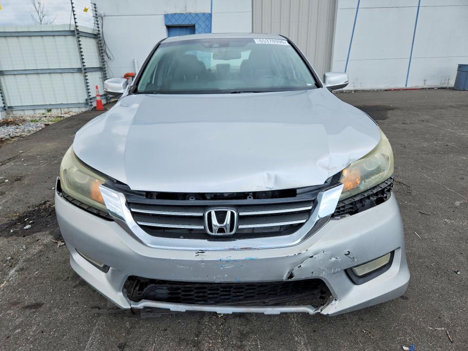 Photo 5 from auction – 2013 HONDA ACCORD with VIN 1HGCR2F85DA090873