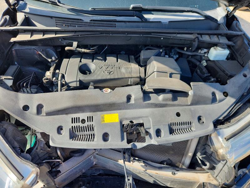 Photo 12 from auction – 2019 TOYOTA HIGHLANDER with VIN 5TDZARFH6KS049337