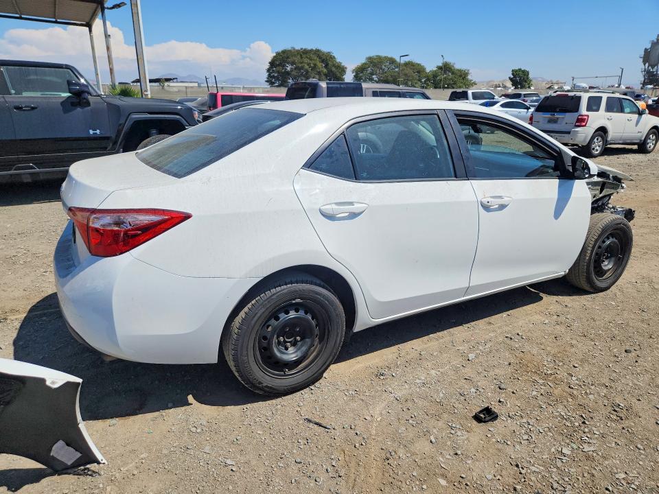 Photo 3 from auction – 2017 TOYOTA COROLLA with VIN 5YFBURHE1HP715551