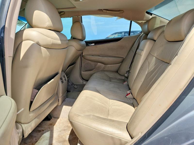 Photo 10 from auction – 2004 LEXUS ES with VIN JTHBA30G145002206