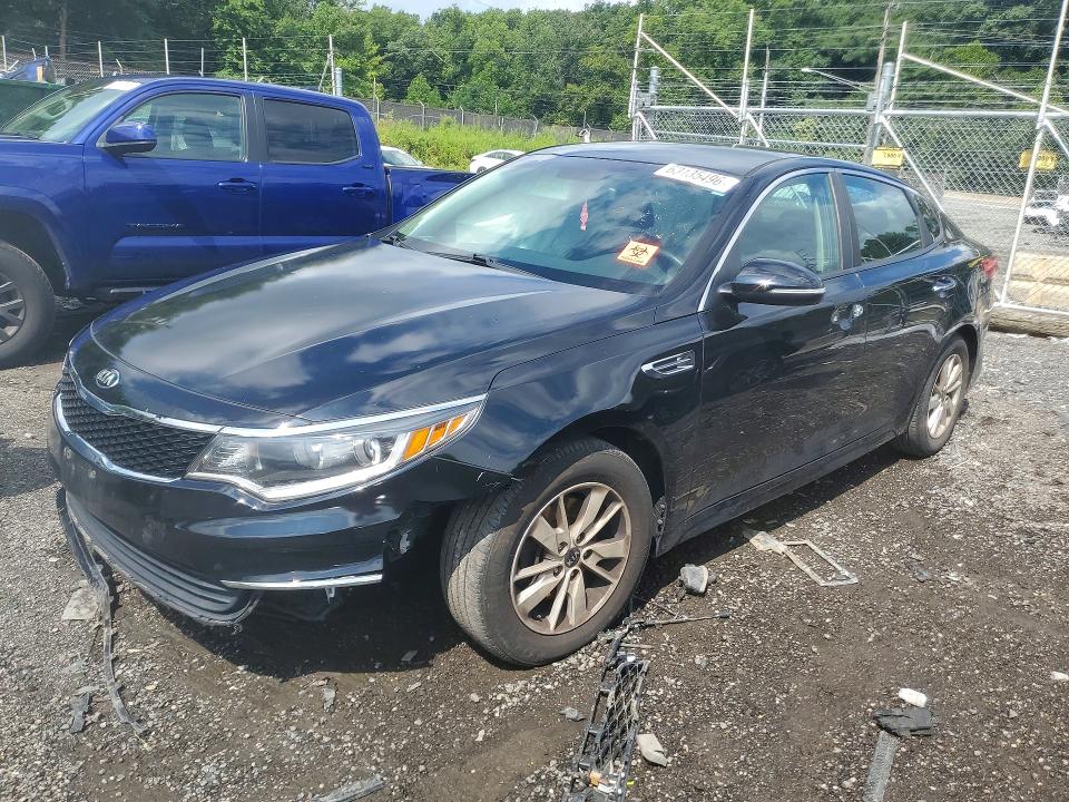 KIA OPTIMA 2016 with VIN 5XXGT4L34GG102719 - Photo from auction