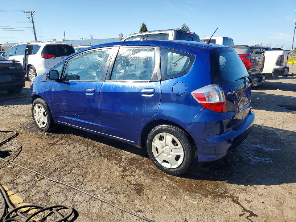 Photo 2 from auction – 2012 HONDA FIT with VIN JHMGE8G35CC034175