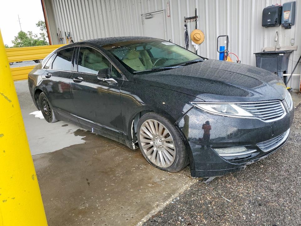 Photo 4 from auction – 2013 LINCOLN MKZ with VIN 3LN6L2GKXDR818664