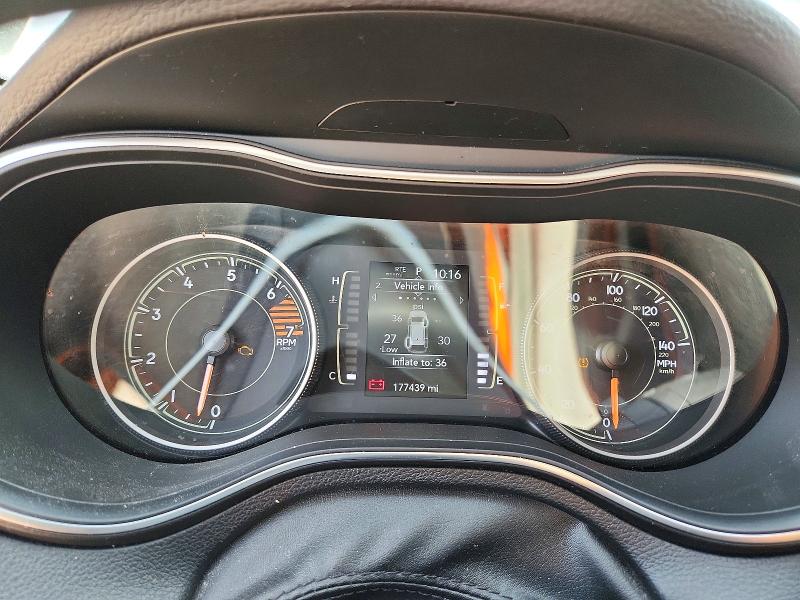 Zdjęcie 9 z aukcji – 2019 JEEP CHEROKEE z VIN 1C4PJMCB9KD231149
