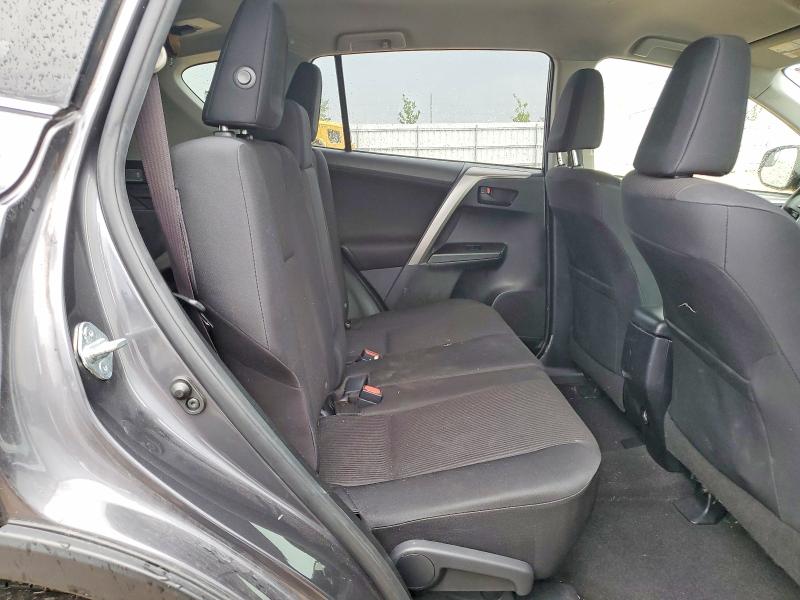 Photo 11 from auction – 2016 TOYOTA RAV4 with VIN JTMBFREV2GJ090529