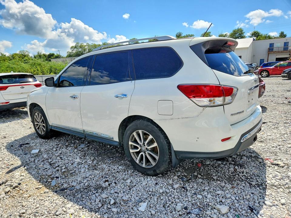 Photo 2 from auction – 2014 NISSAN PATHFINDER with VIN 5N1AR2MM1EC620604