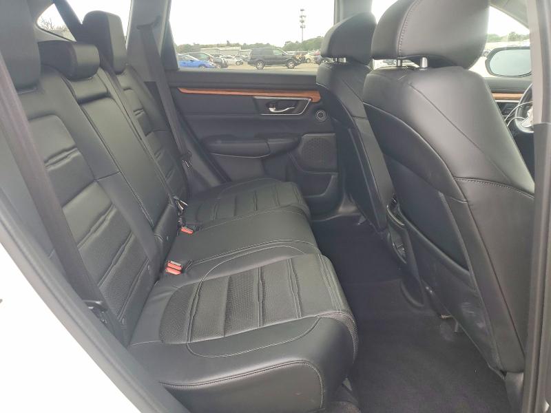 Photo 11 from auction – 2017 HONDA CR-V with VIN 2HKRW2H93HH629481