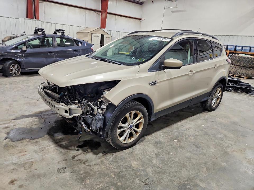 FORD ESCAPE 2018 with VIN 1FMCU9GD6JUD33369 - Photo from auction
