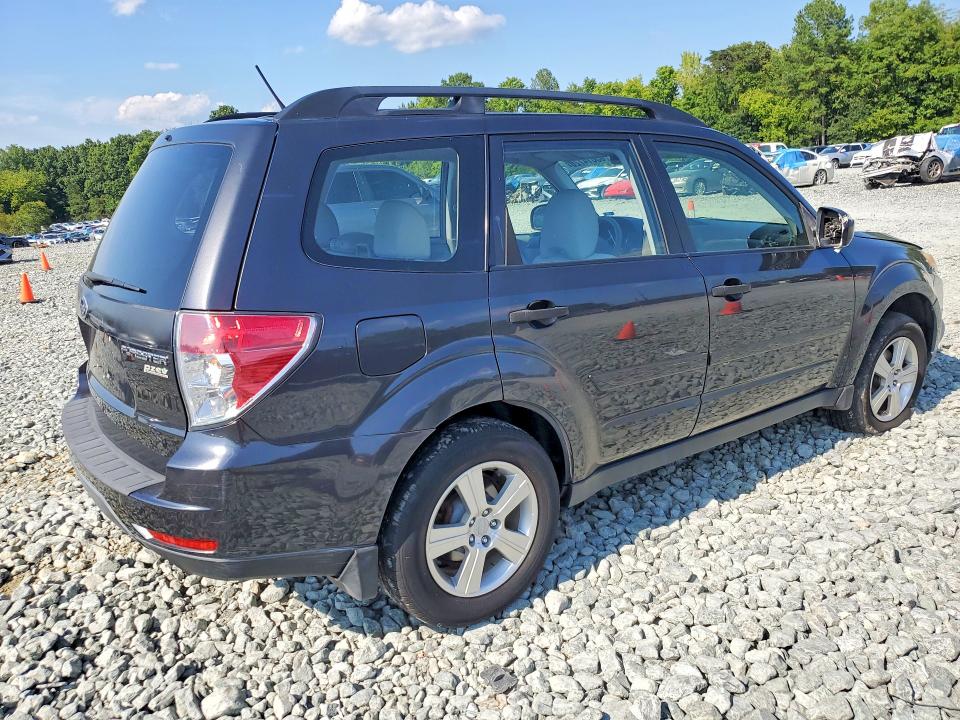 Photo 3 from auction – 2013 SUBARU FORESTER with VIN JF2SHABC0DH403290