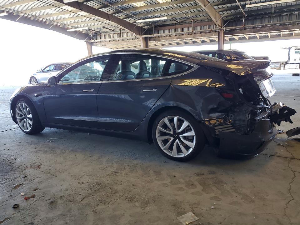 Photo 2 from auction – 2018 TESLA MODEL 3 with VIN 5YJ3E1EA0JF036845