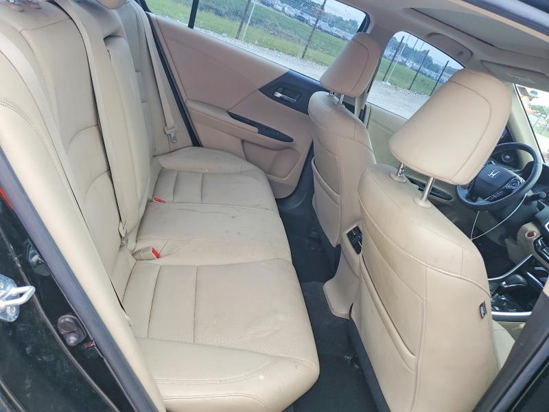 Photo 10 from auction – 2017 HONDA ACCORD with VIN JHMCR6F73HC024179