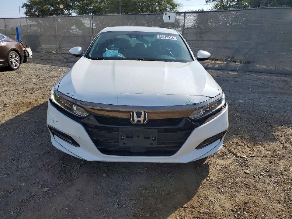 Photo 5 from auction – 2018 HONDA ACCORD with VIN 1HGCV1F35JA147384