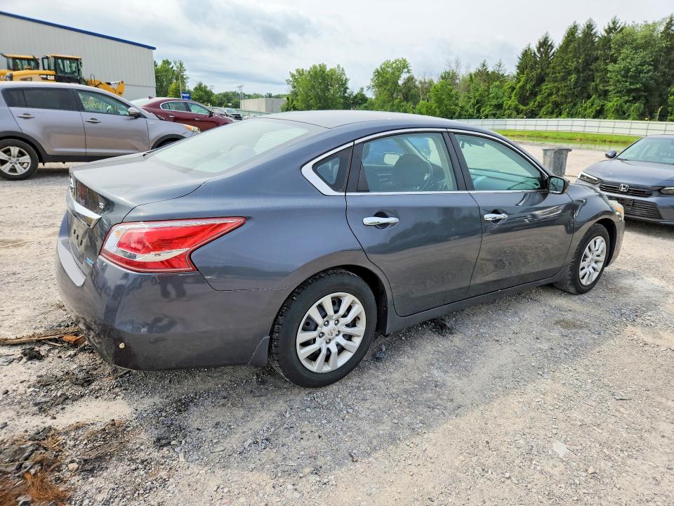 Photo 3 from auction – 2013 NISSAN ALTIMA with VIN 1N4AL3AP1DC250902