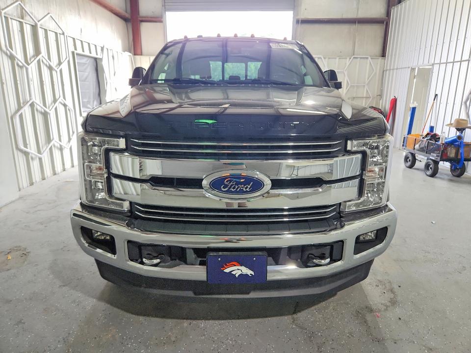 Photo 5 from auction – 2017 FORD F250 with VIN 1FT7W2B63HED63613