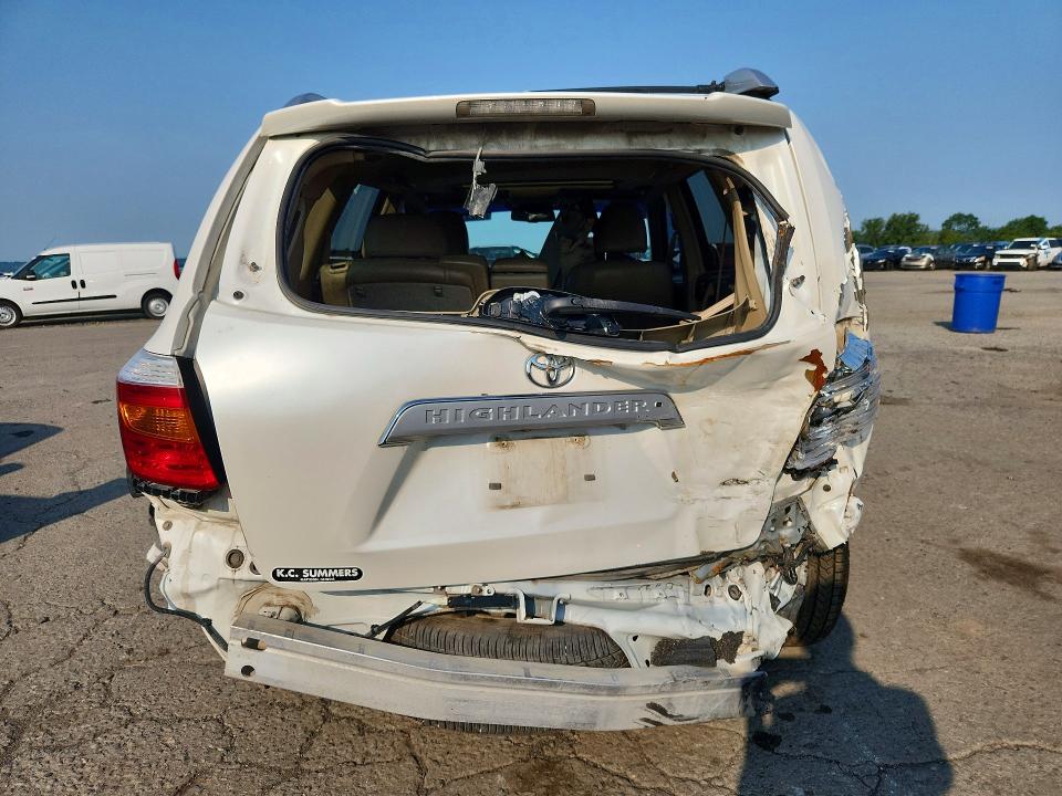 Photo 6 from auction – 2010 TOYOTA HIGHLANDER with VIN 5TDDK3EH4AS020942