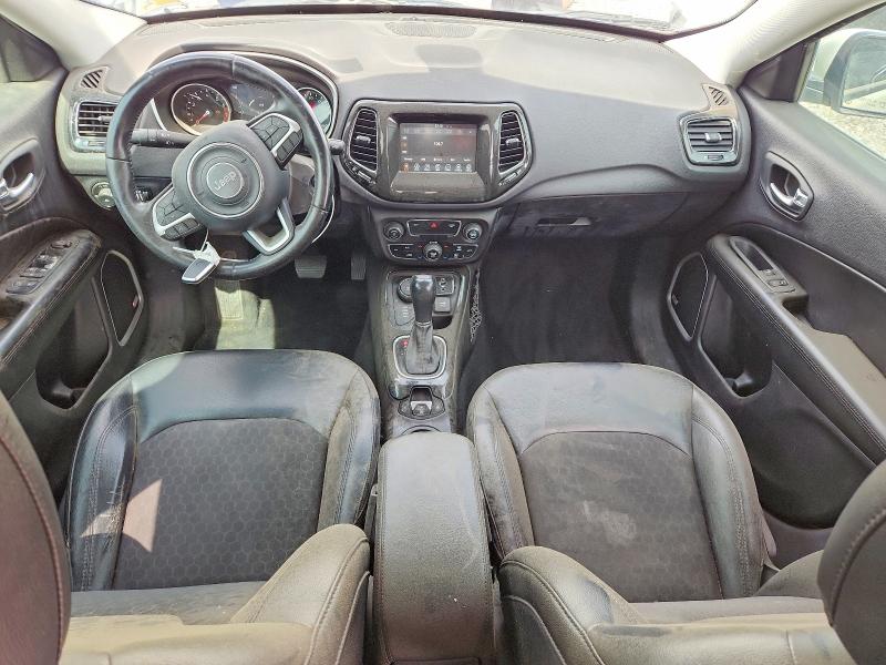 Photo 8 from auction – 2018 JEEP COMPASS with VIN 3C4NJDBB2JT394386