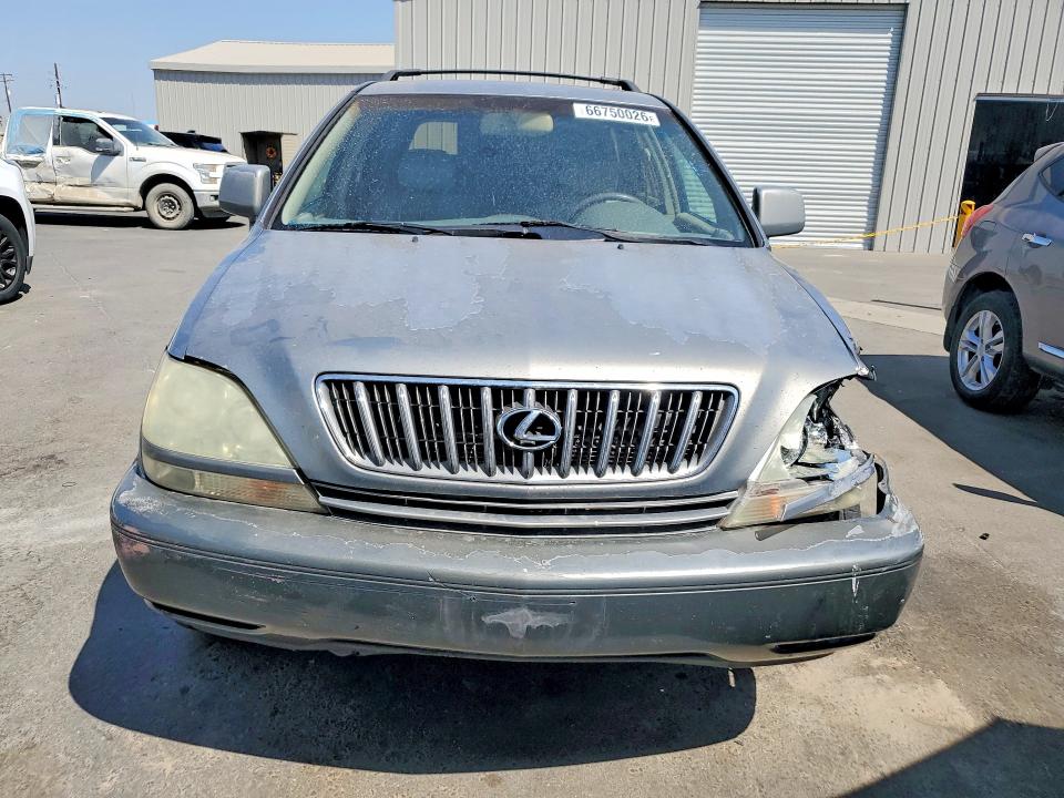 Photo 5 from auction – 2001 LEXUS RX with VIN JTJGF10U910092553